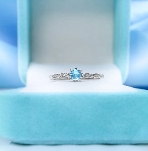 Anillo Lire