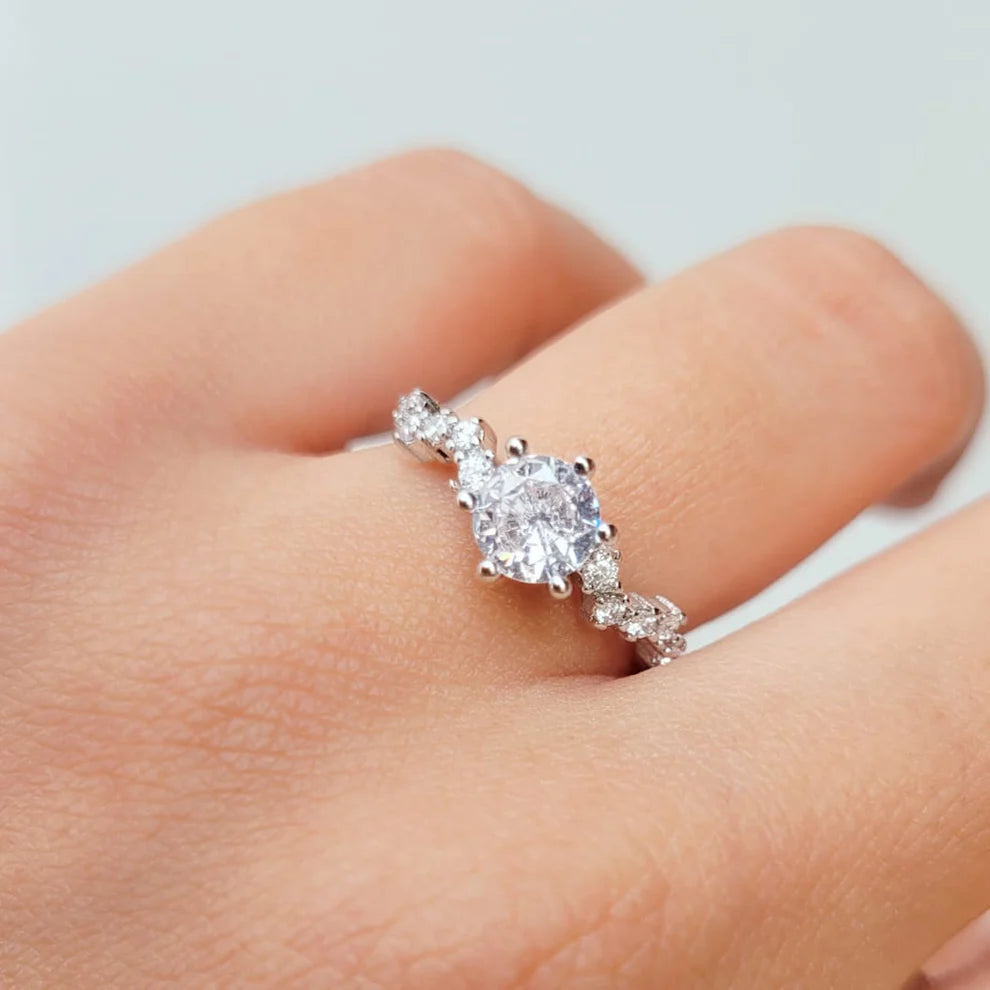 Anillo Multicirconitas 💍