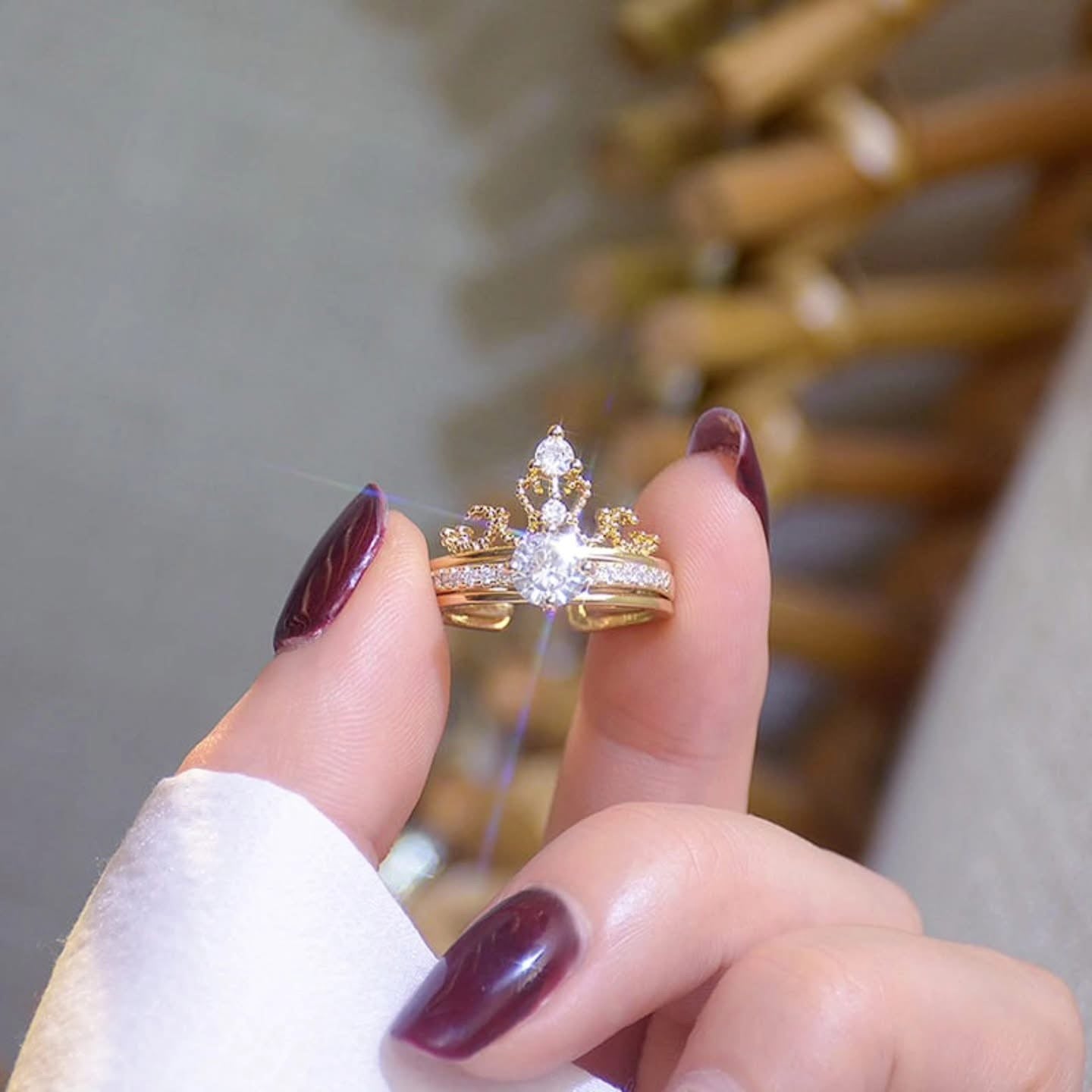 Anillo Corona Nori