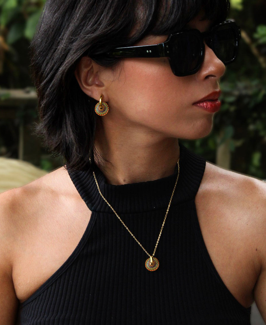 Set Ines