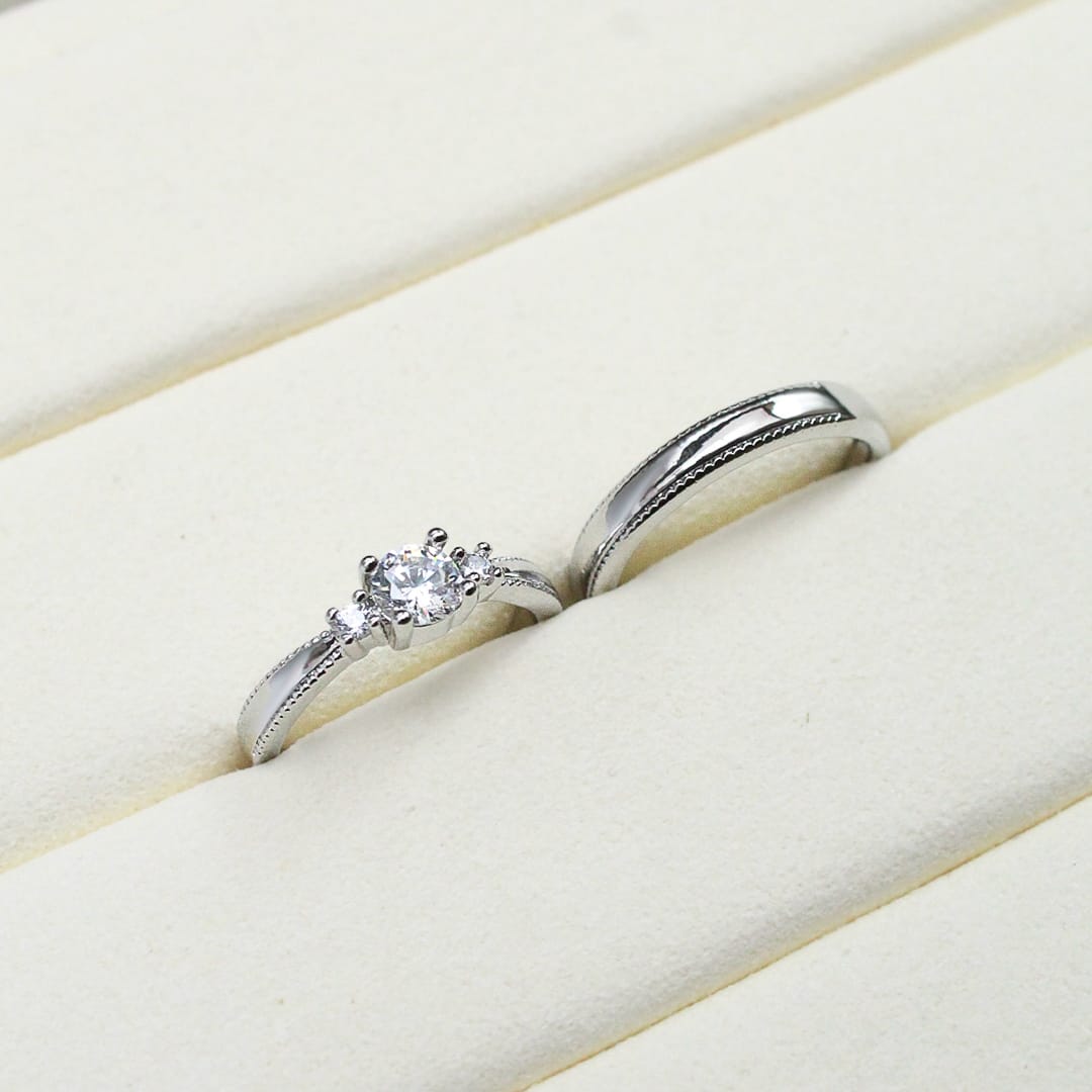 Anillo de compromiso punteado