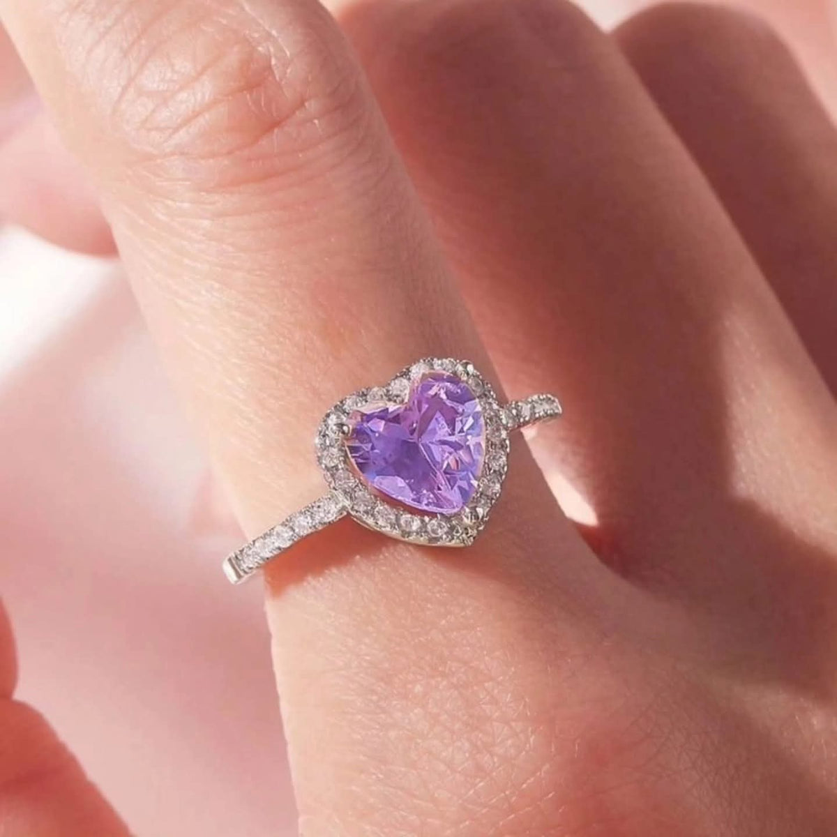 Anillo Tabita