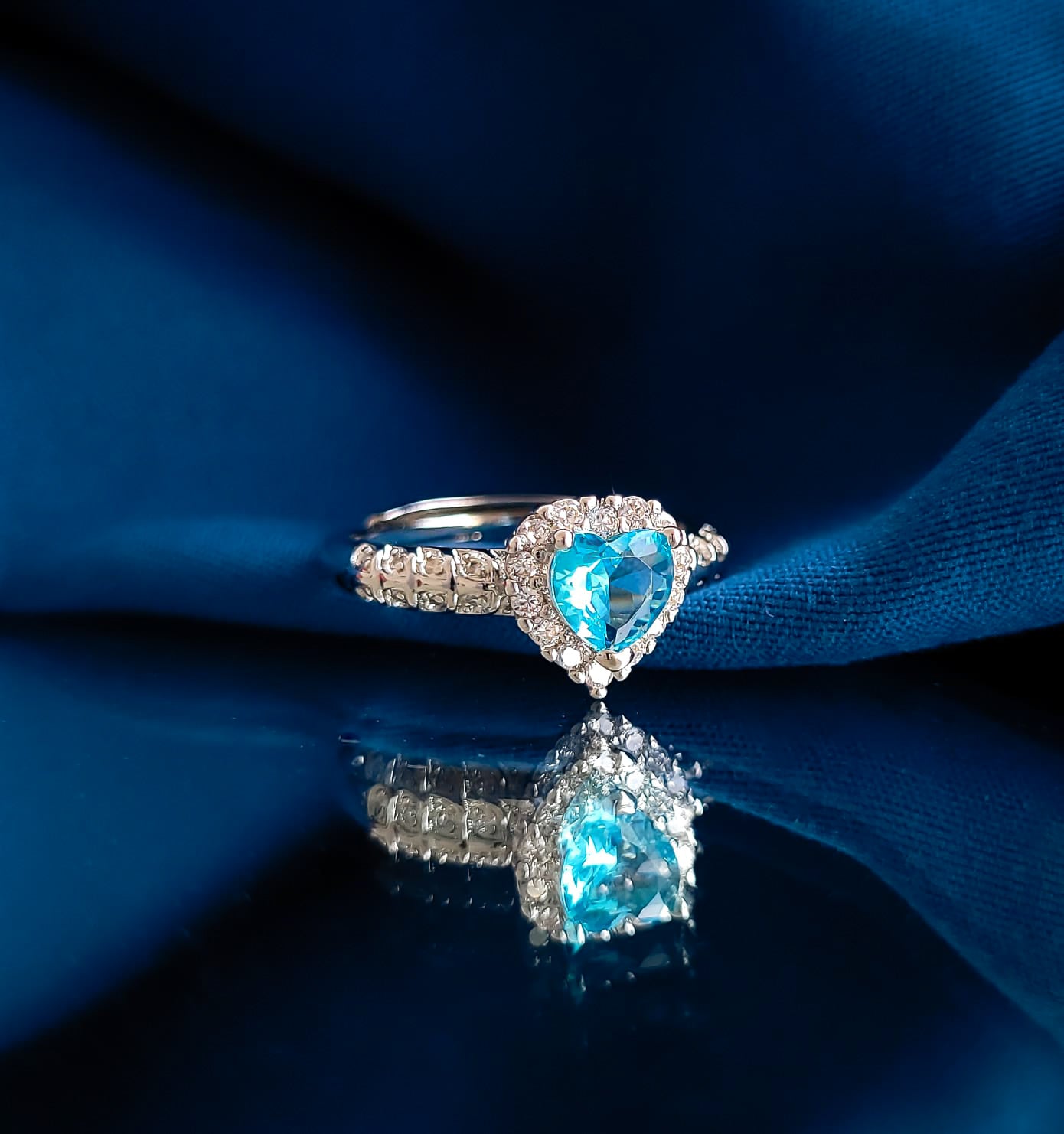 Anillo Corazón Soleste 🩵