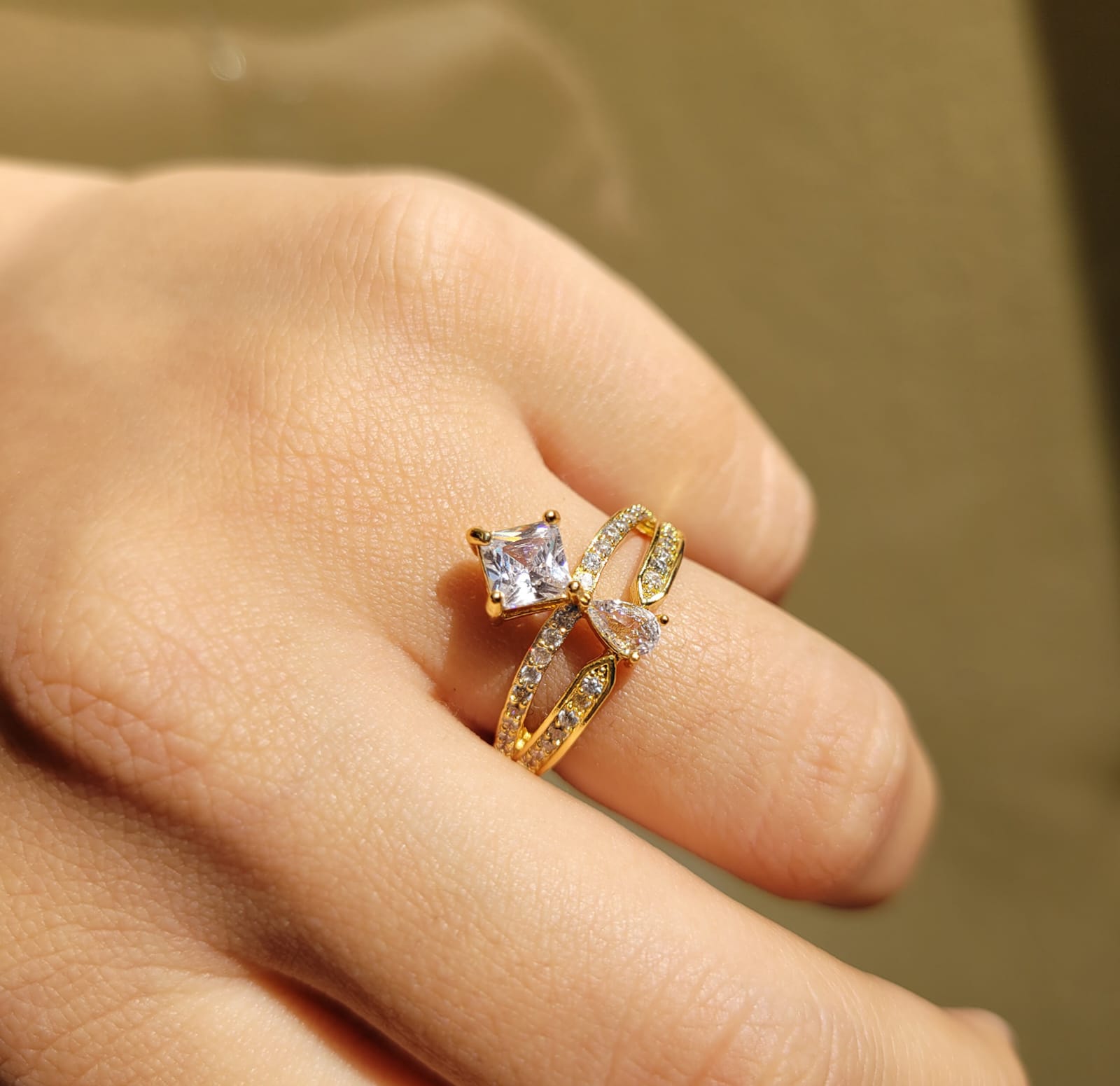 Anillo Nory