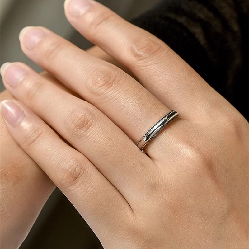Anillo de compromiso punteado